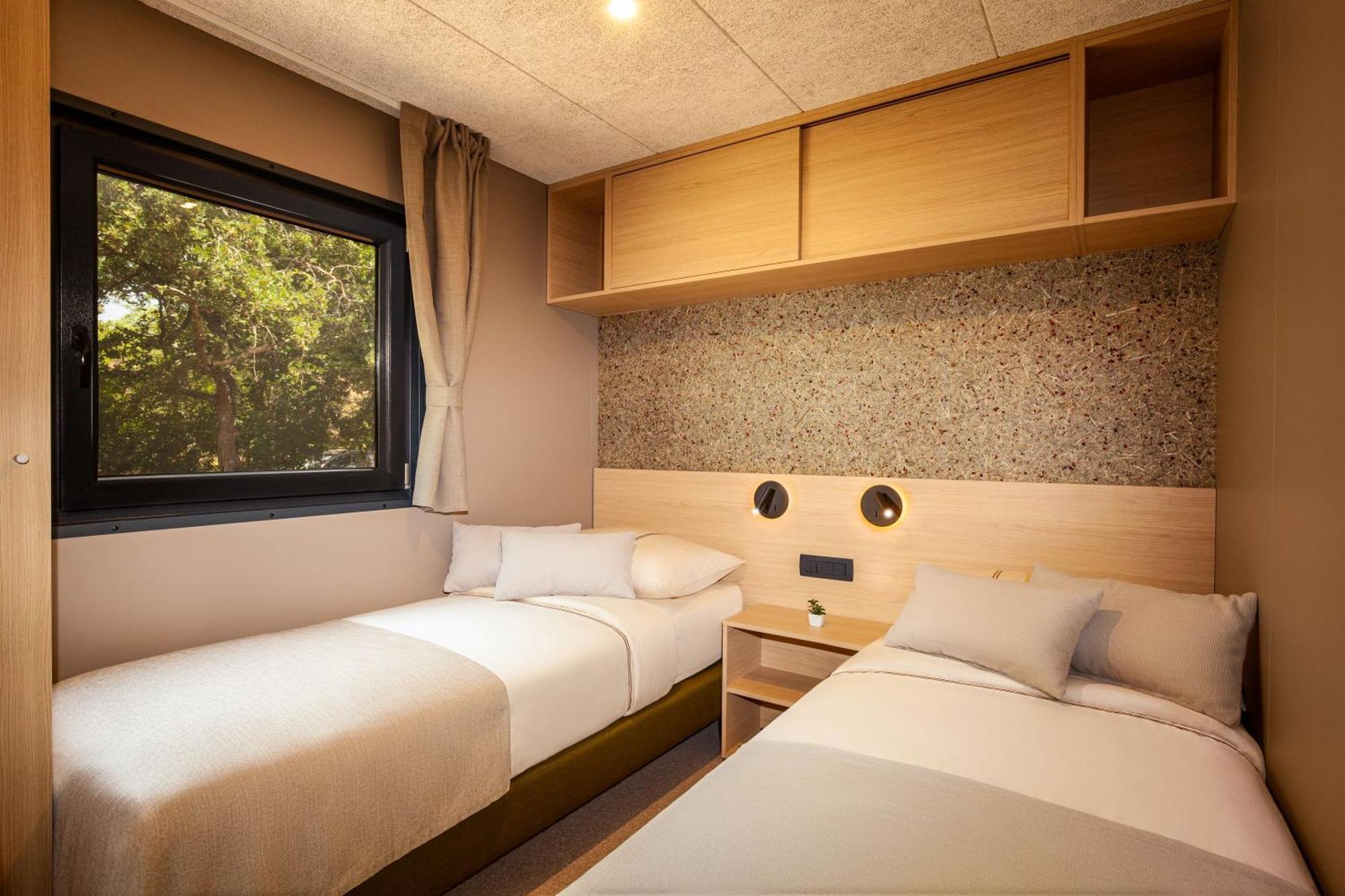Valamar Camping Padova Banjol Bilik gambar